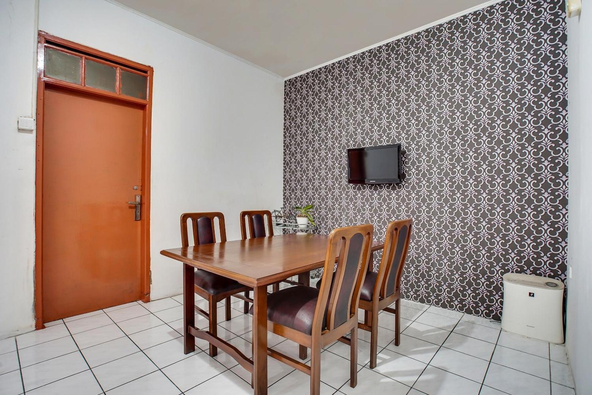 SPOT ON 91117 Sriwijaya Residence Syariah Bandung Bagian luar foto